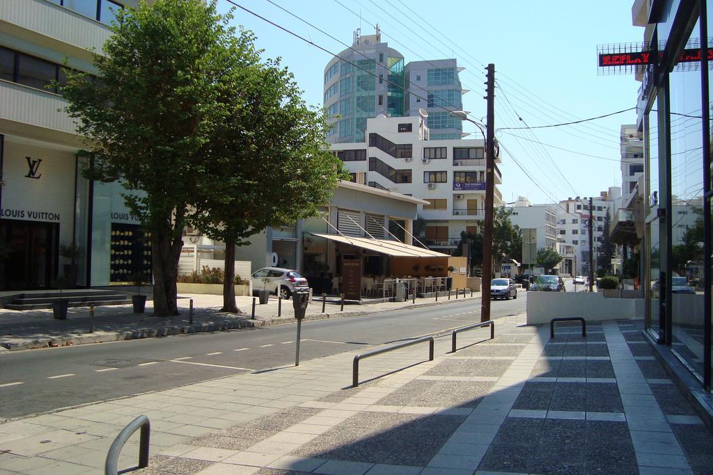 Manolia City Residences Nicosia Exterior foto
